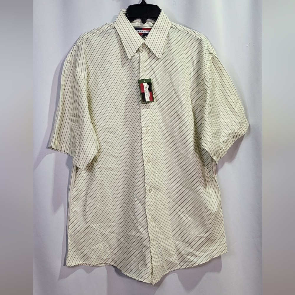 Dimension Men's NWT Light Yellow Striped Short Sleeve Dress Shirt Size Medium